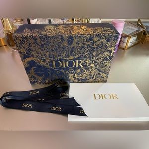 Dior gift box